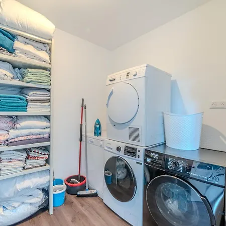 Lys Centre-ville - Clim & Parking