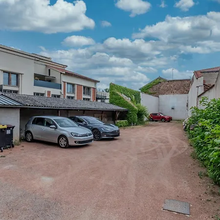 Lys Centre-ville - Clim & Parking